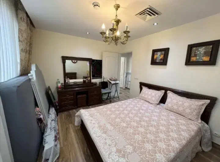 واحد 128 متری 3 خواب 4 قدمی دریاچه