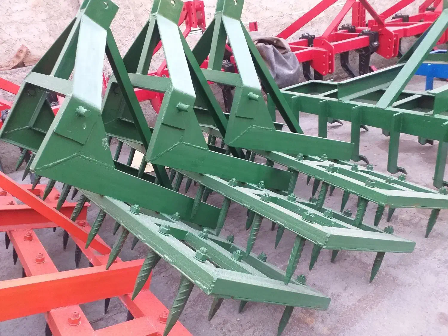 چیزل و پنجه غازی شیار و باز ادوات کشاورزی تراکتور|ماشین‌آلات صنعتی|فلاورجان, |دیوار