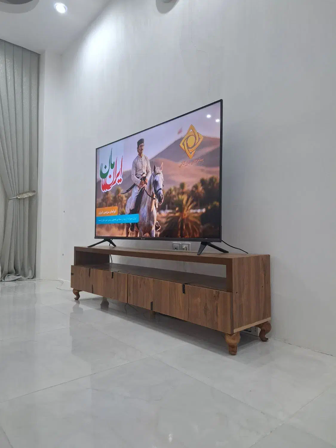 تلوزیون ۵۵ اینچ اسنوا|تلویزیون و پروژکتور|اردبیل, |دیوار