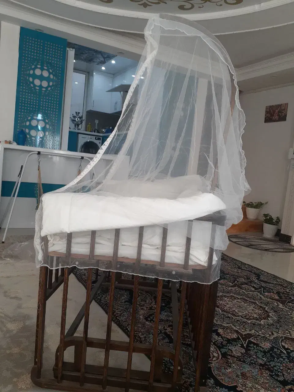 گهواره چوب راش درجه یک|تخت و سرویس خواب|سنندج, |دیوار