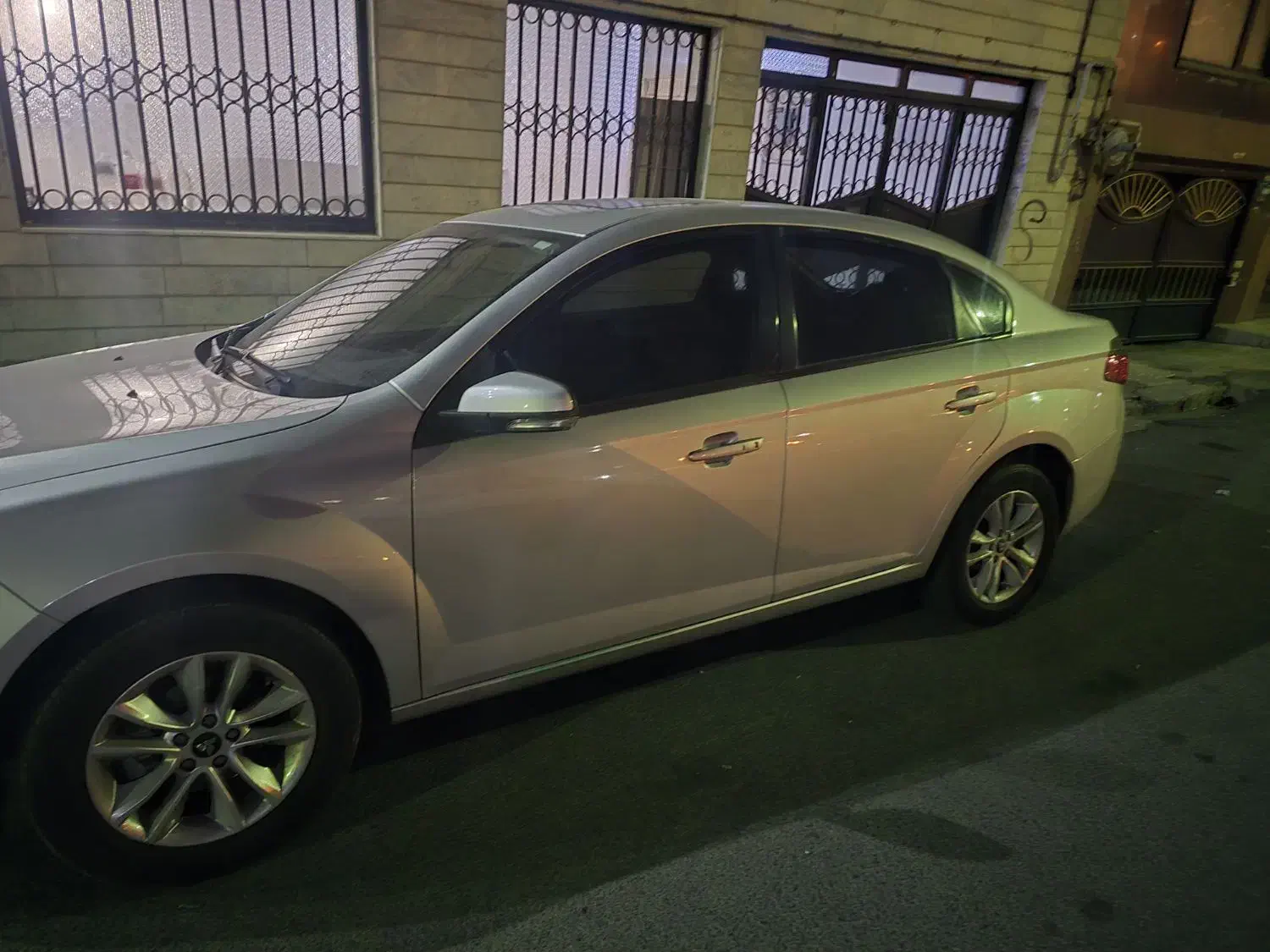 برلیانس99 اتومات 1650|خودرو سواری و وانت|تهران, جنت‌آباد شمالی|دیوار