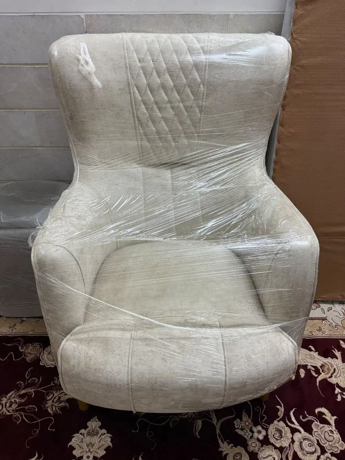 مبل 8 نفره نو|مبلمان خانگی و میز عسلی|میبد, |دیوار