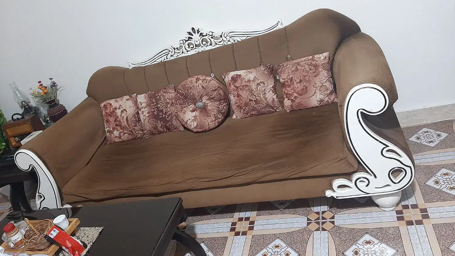 مبل ۷ نفره|مبلمان خانگی و میز عسلی|رشت, کوی حسینی|دیوار