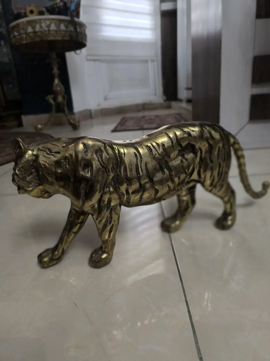 ببر برنجی دکوری|مجسمه، تندیس، ماکت|ورامین, ورامین|دیوار