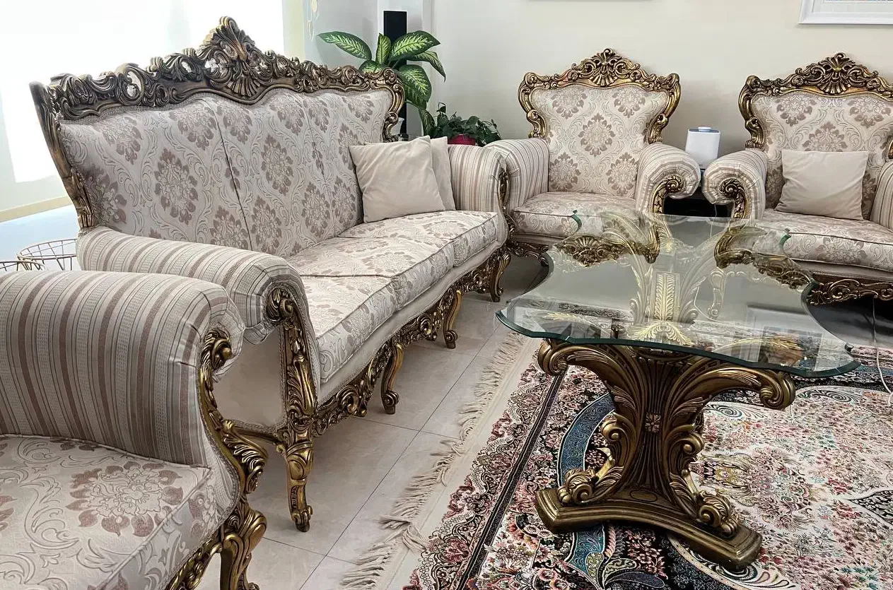 مبلمان سلطنتی ۷ نفره با ناهارخوری|مبلمان خانگی و میز عسلی|تهران, صادقیه|دیوار