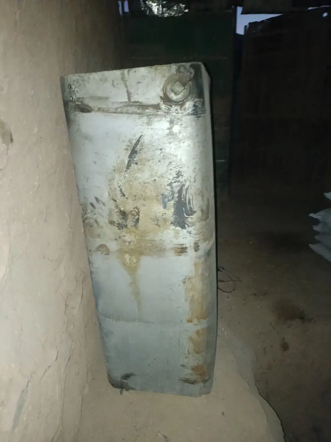 تانکر1000لیتری|قطعات یدکی و لوازم جانبی|سنقر, |دیوار