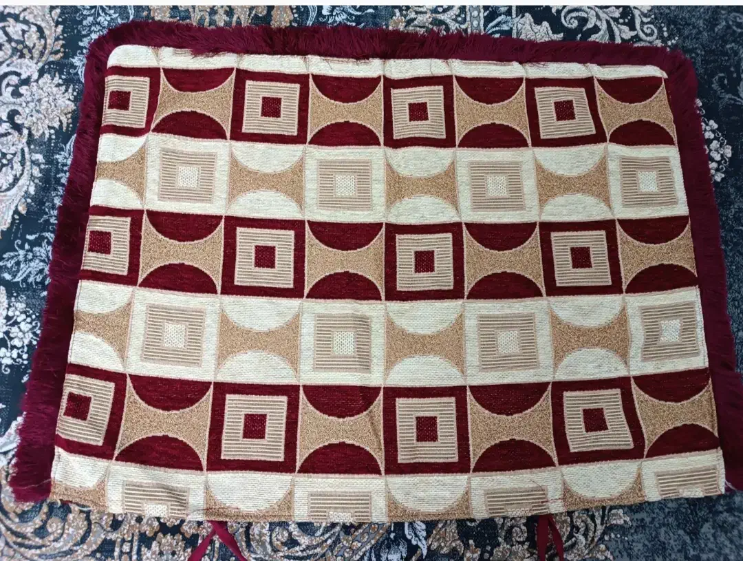 کاور پشتی|پشتی|صدرا-فارس, فاز ۱|دیوار