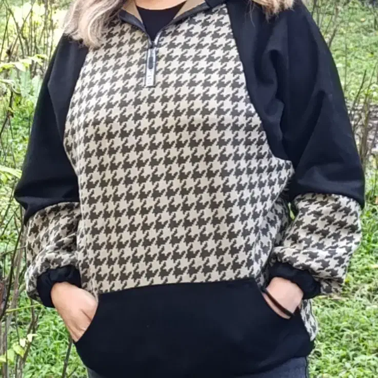 هودی در دو رنگ|لباس|سنندج, |دیوار