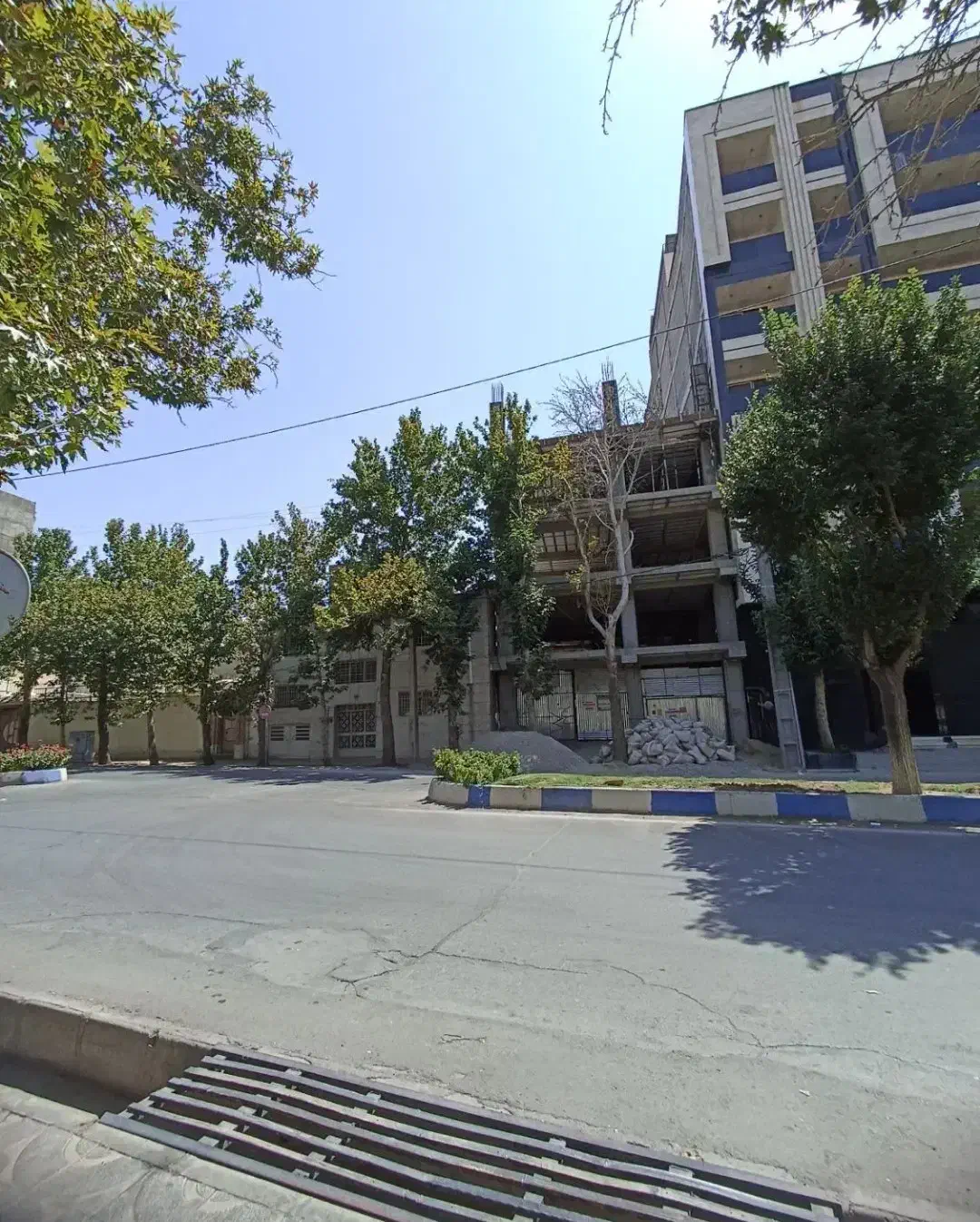 آپارتمان ۱۷۰متری ۳ خوابه در بلوار  قائم مقام ملایر|فروش آپارتمان|ملایر, |دیوار