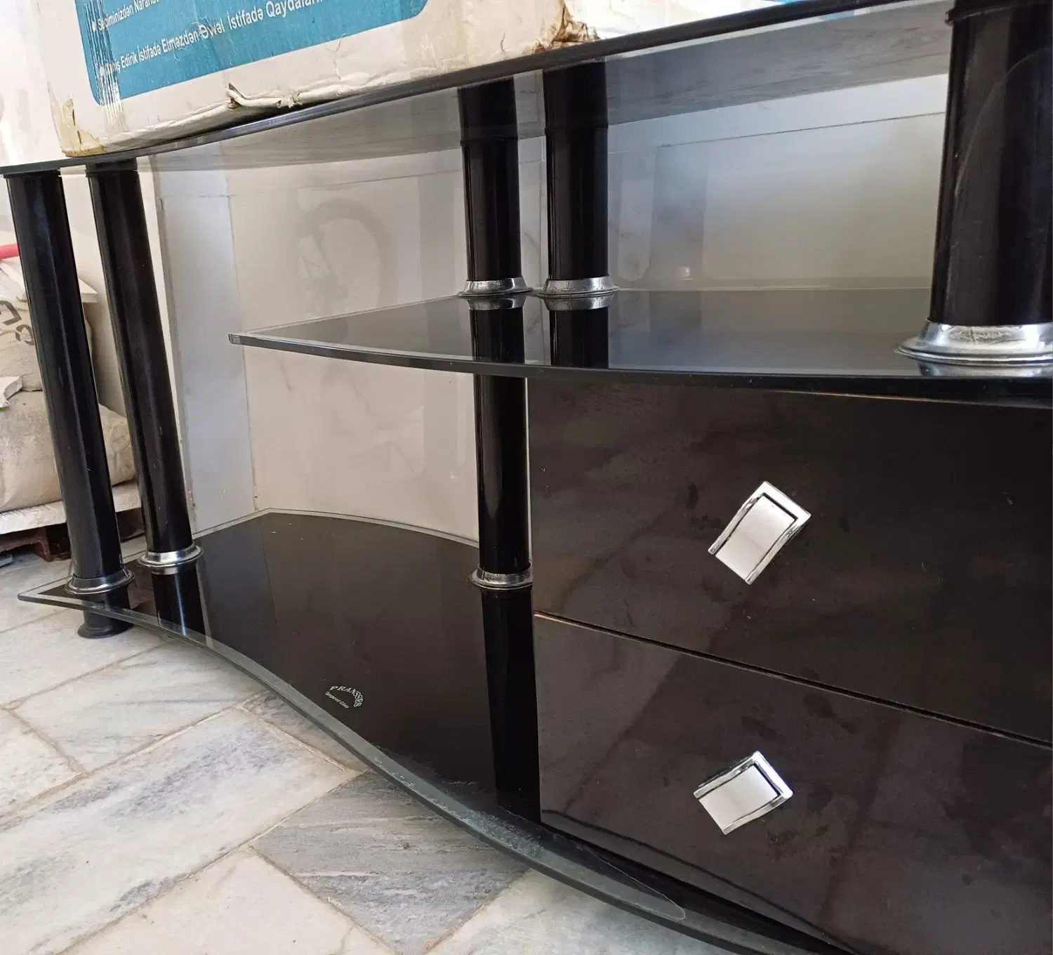 میز تلویزیون شیشه ای|میز تلویزیون|بیجار, |دیوار