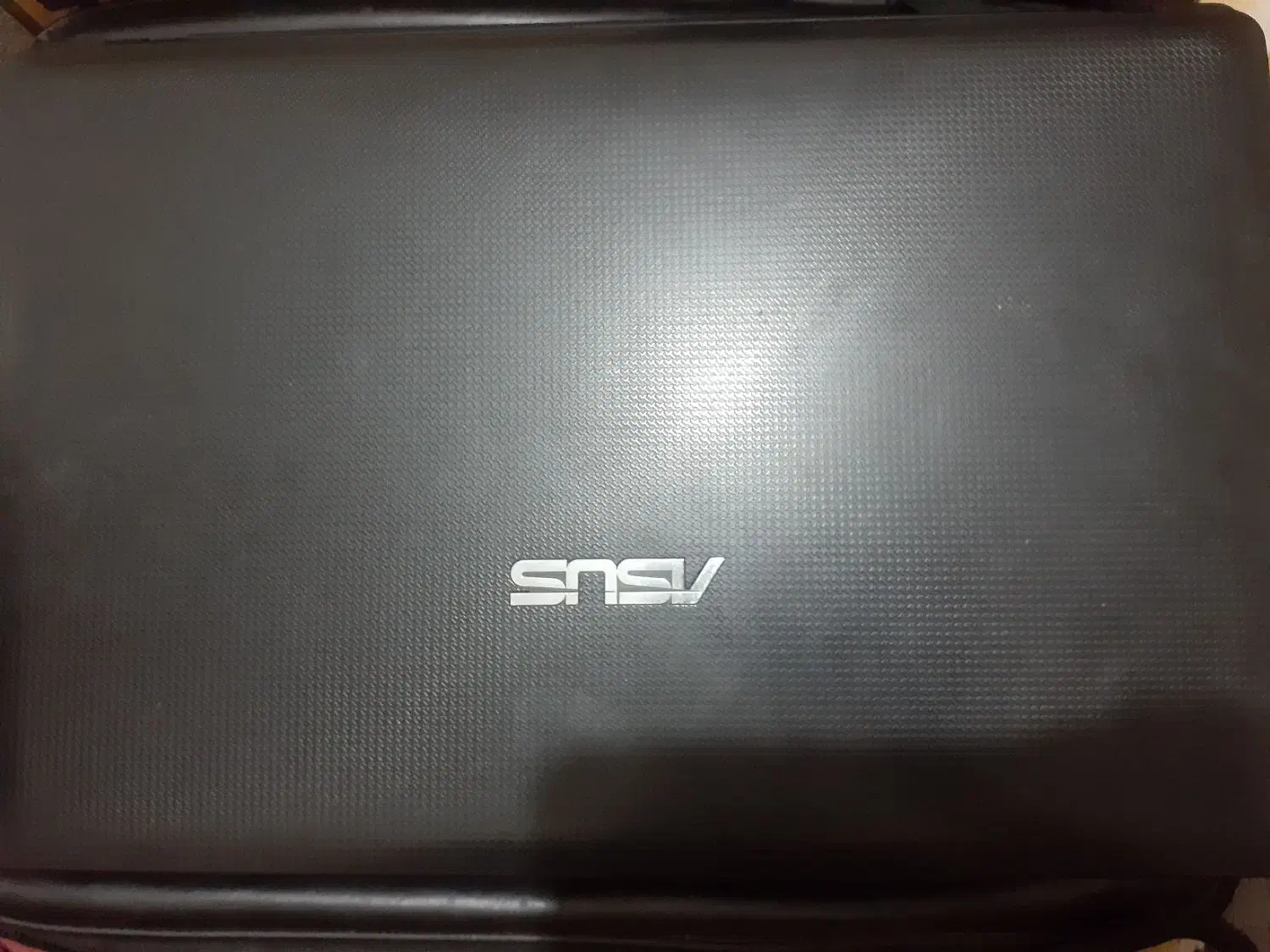 لپتاپ به همراه شارژ و کارتن اصلی|رایانه همراه|قم, پردیسان|دیوار