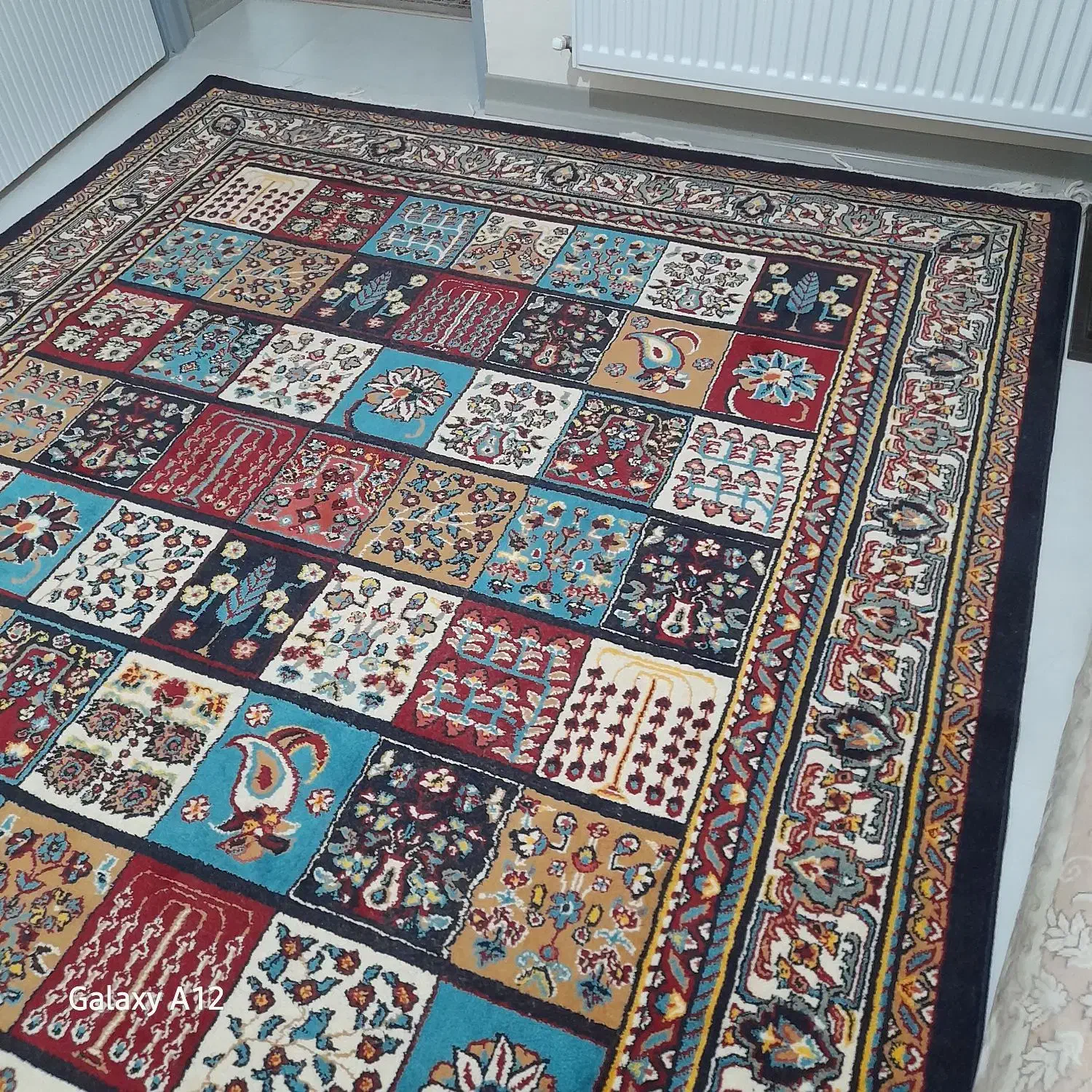 یک تخته فرش ۶ متری سالم و تمیز در حد نو|فرش|شاهینشهر, طالقانی|دیوار