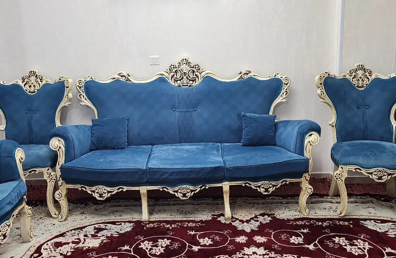 مبلمان ۹ نفره به همراه یک میز عسلی بزرگ و دو کوچک|مبلمان خانگی و میز عسلی|قدس, شهر‌قدس|دیوار