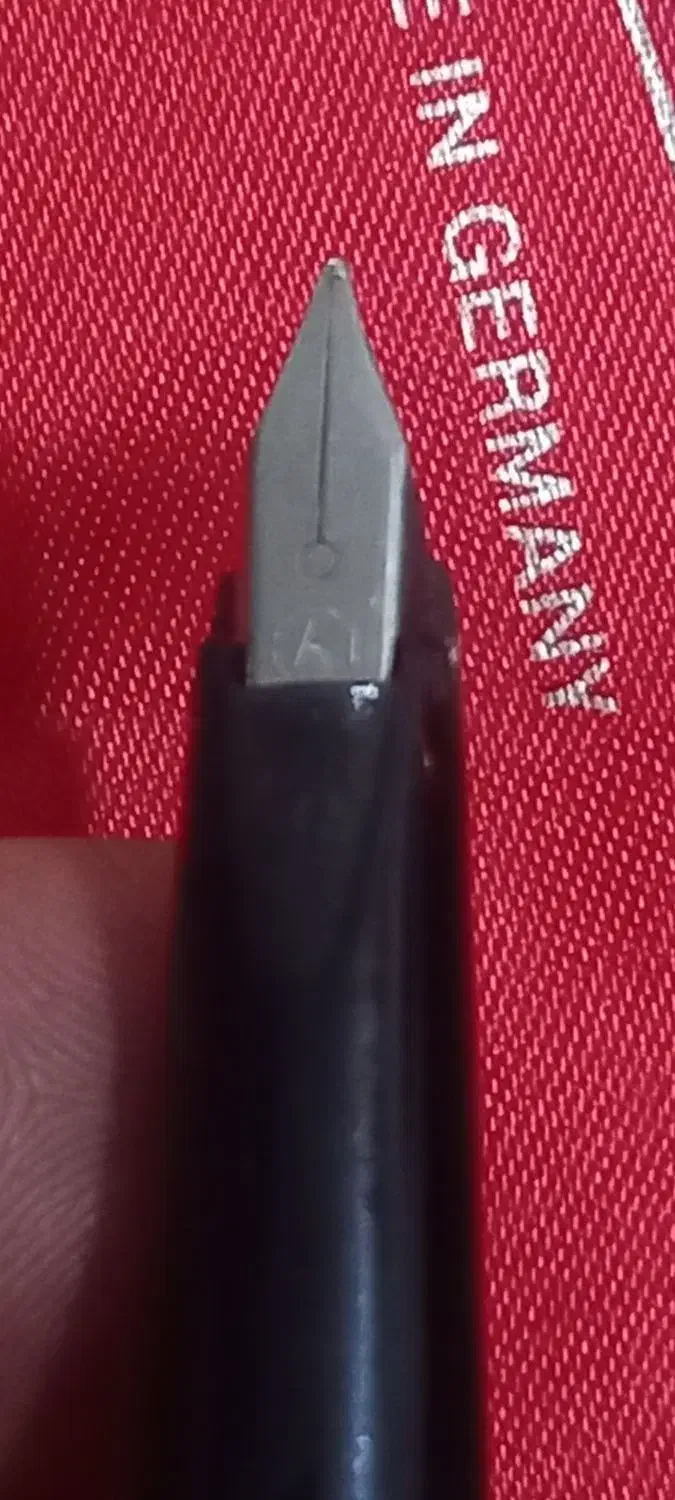 خودنویس آلمانی با جعبه سالم کلکسیونی|کلکسیون اشیاء عتیقه|تهران, شهران شمالی|دیوار