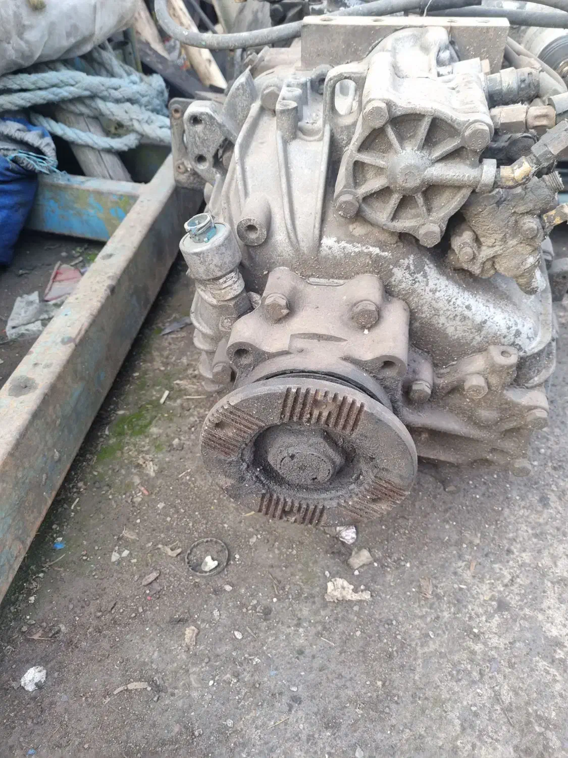 گیربکس نیسان t300|قطعات یدکی و لوازم جانبی|بندر انزلی, شهرک اسحاقی|دیوار