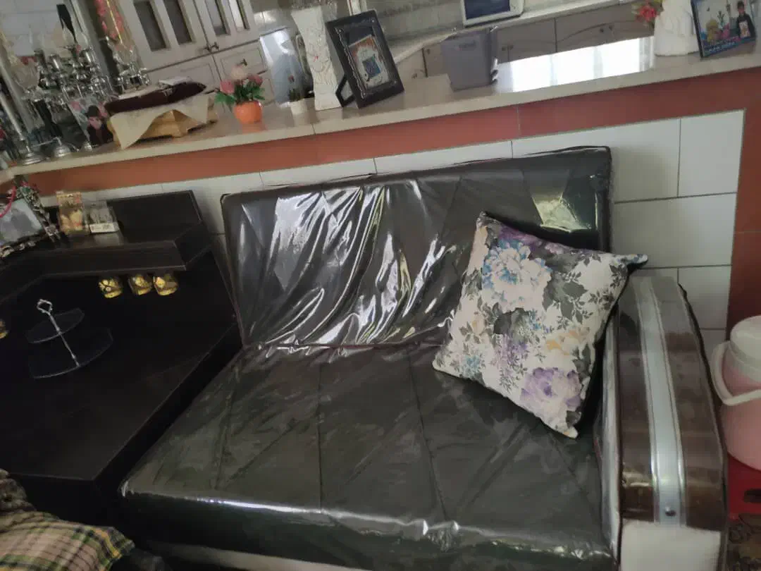 مبل|مبلمان خانگی و میز عسلی|زرند, |دیوار