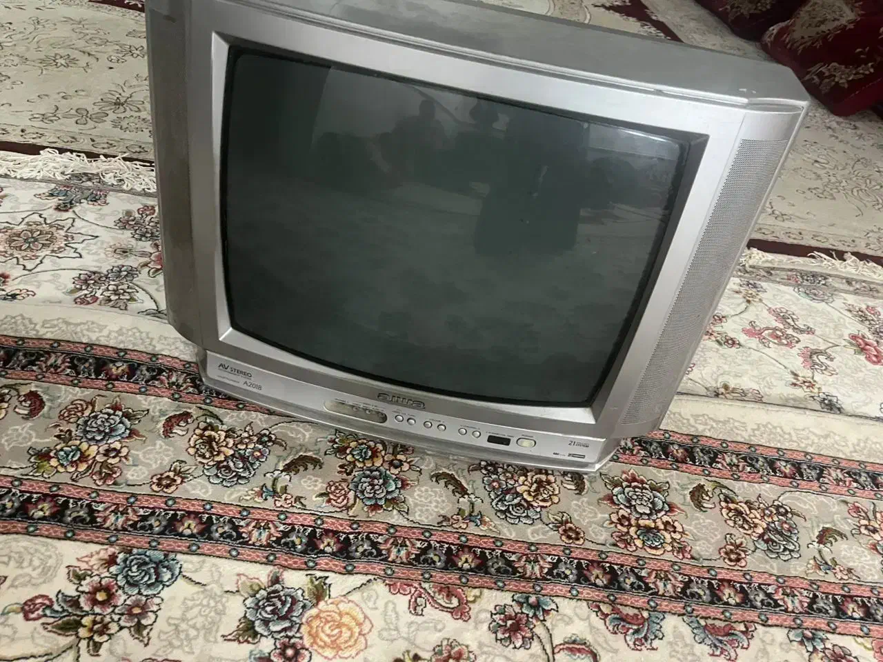 تلویزیون 21اینچ|تلویزیون و پروژکتور|برازجان, |دیوار