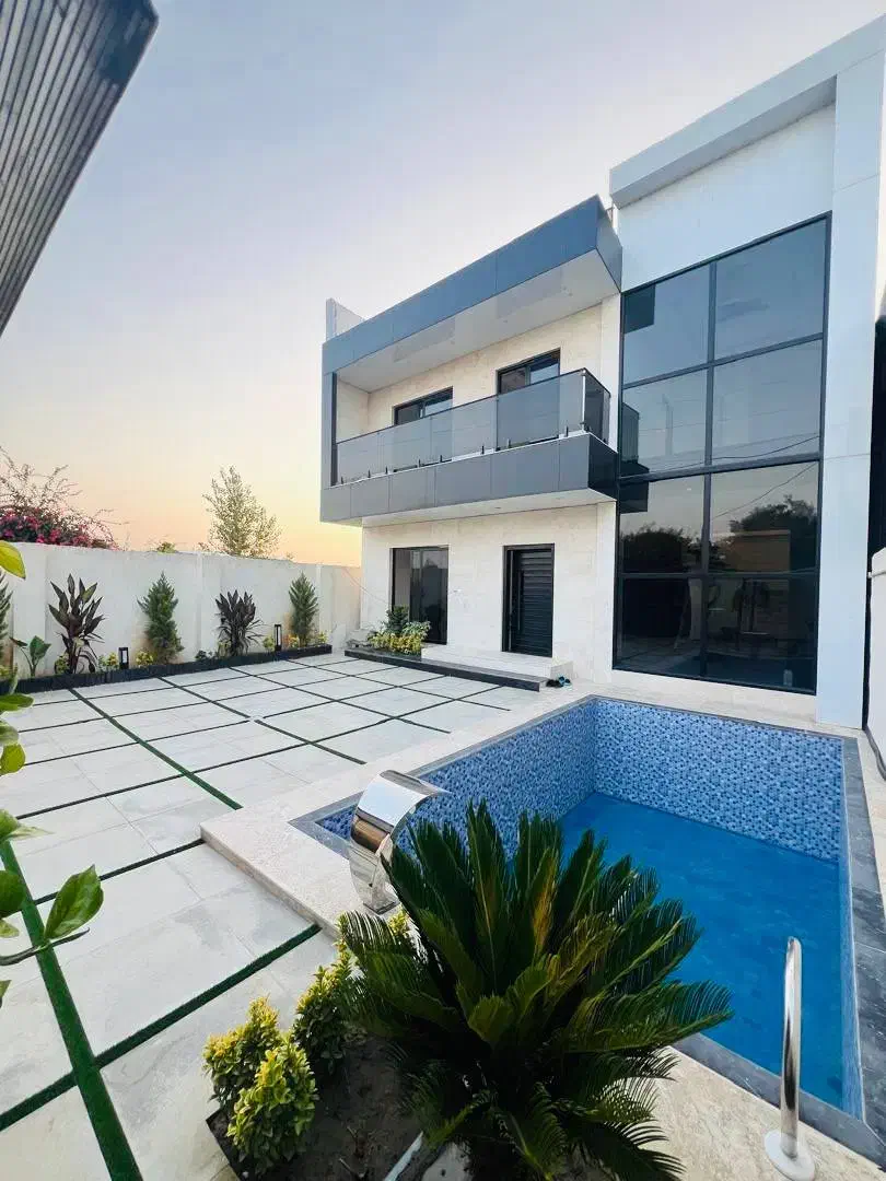 دوبلکس مدرن230/روف با ویو ابدی/استخر با موتورخونه|فروش خانه و ویلا|سرخرود, |دیوار