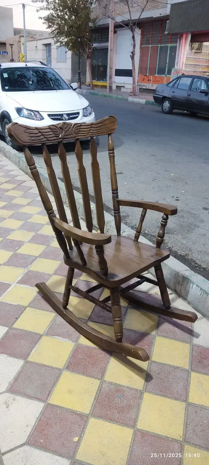 صندلی چوبی راک|صندلی و نیمکت|شاهرود, |دیوار