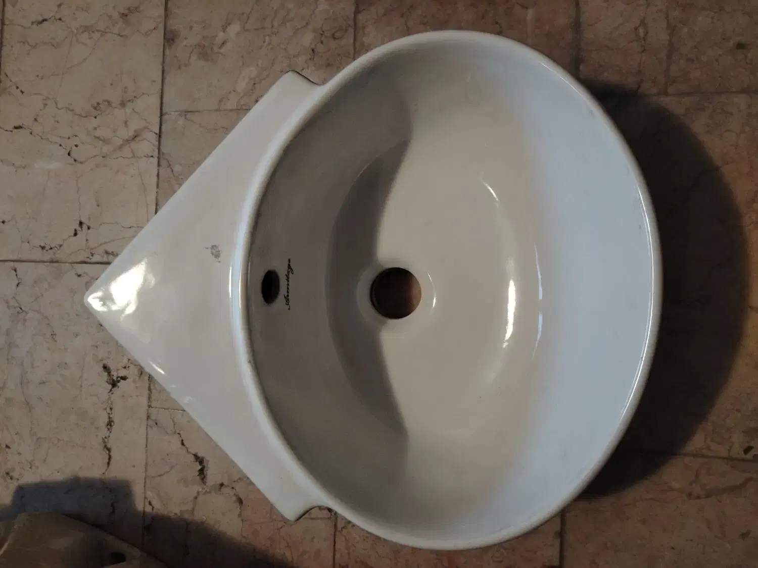 سنگ روشویی بدون پایه|لوازم سرویس بهداشتی|کرمان, |دیوار