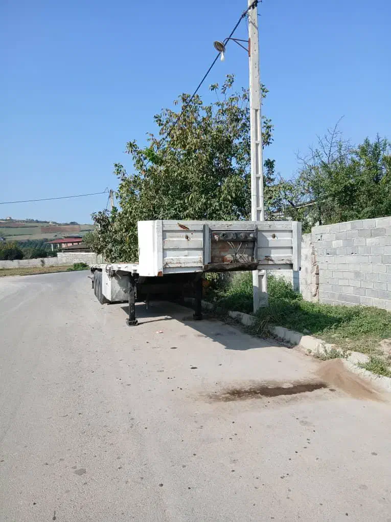 کف ۱۳.۶۰. ایران کاوه|خودرو سنگین|سورک, |دیوار