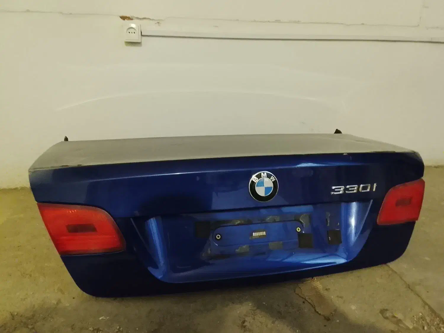 صندوق عقب BMw و گلگیر|قطعات یدکی و لوازم جانبی|تهران, تجریش|دیوار