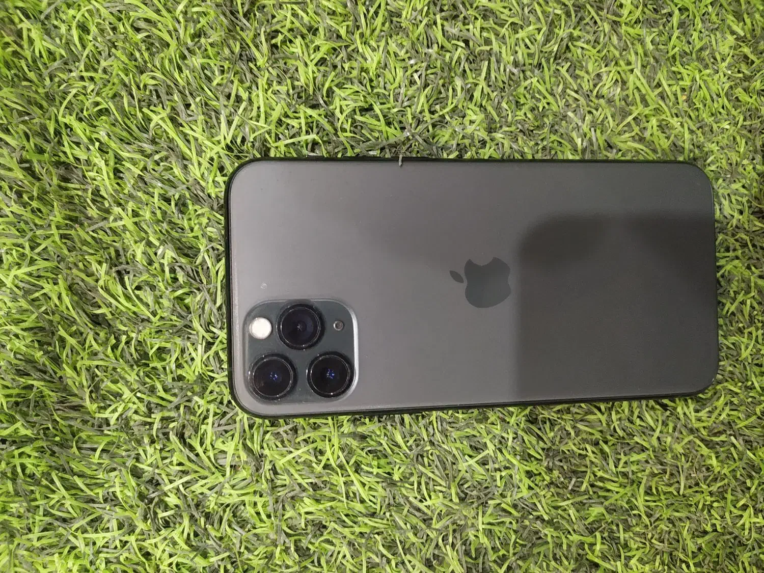 آیفون ۱۱ پرو با پاور بانک|موبایل|بیرجند, |دیوار