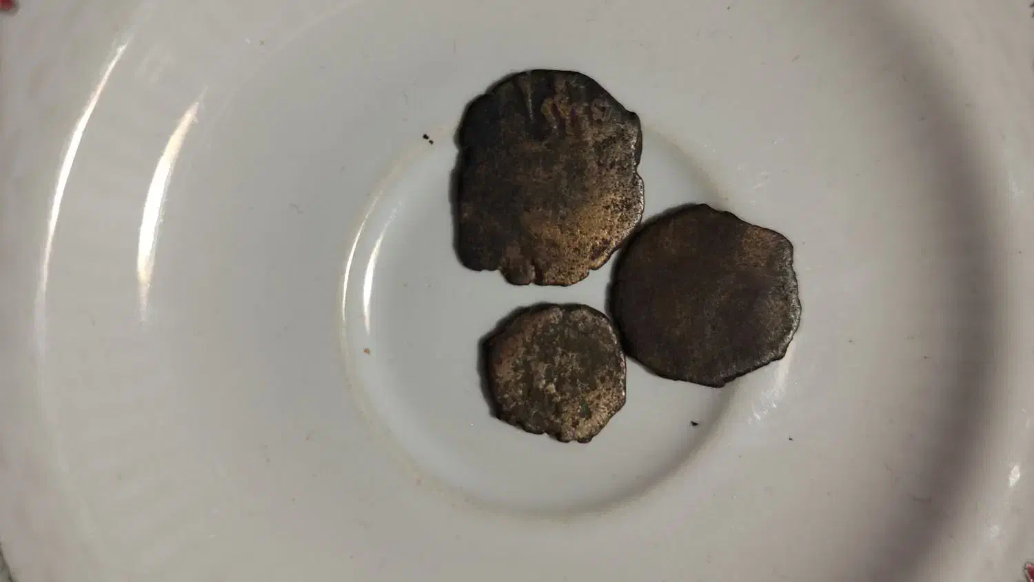 سکه قدیمی|کلکسیون اشیاء عتیقه|اراک, |دیوار