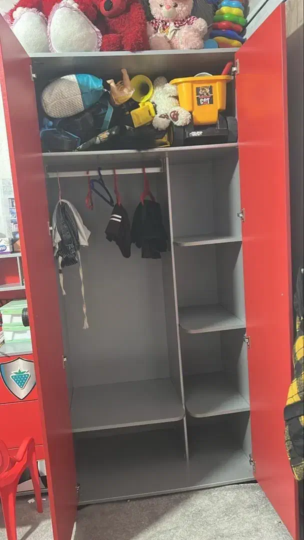 تخت کودک|تخت و سرویس خواب|شیراز, کوشک میدان|دیوار