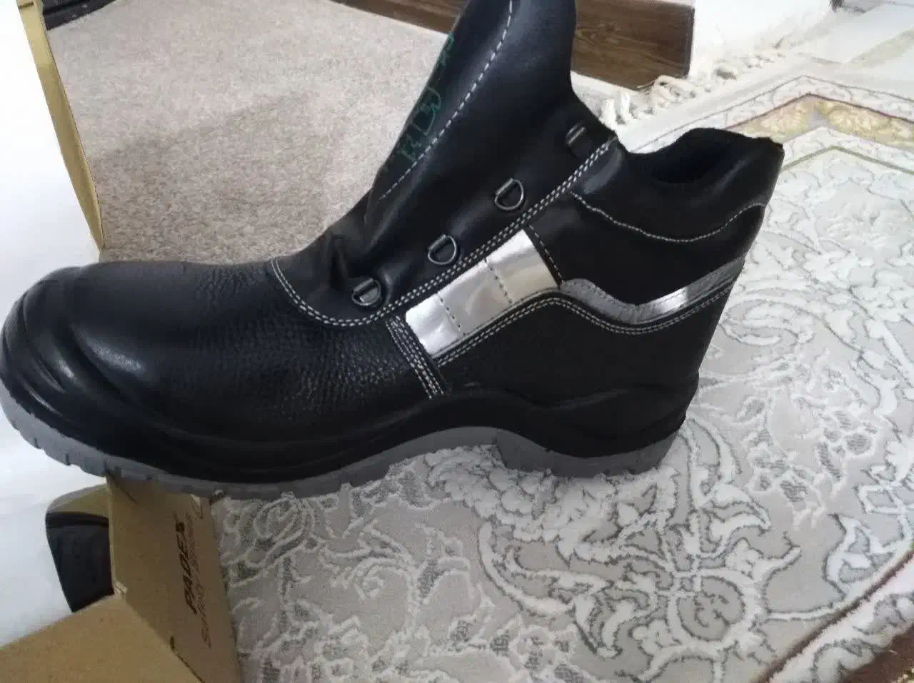 کفش کار سایز 44|کیف، کفش، کمربند|بیرجند, |دیوار