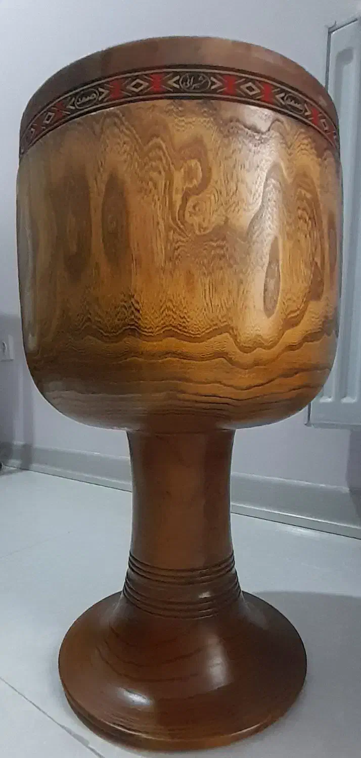 تنبک چوب گردو وپوست آهو|سازهای سنتی|گرگان, |دیوار