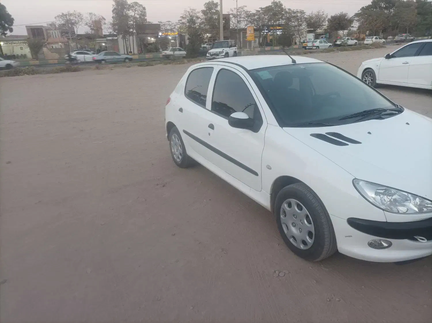 206مدل 98|خودرو سواری و وانت|کاشان, قطب راوندی|دیوار