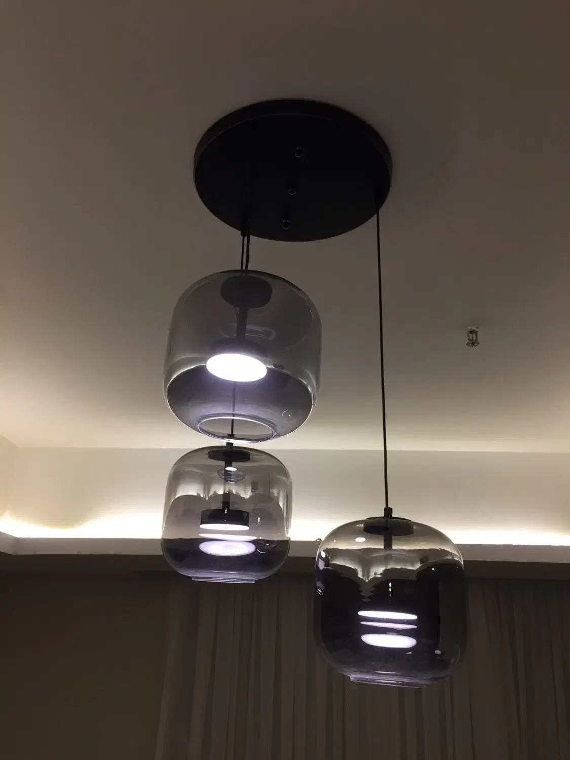 لوستر خارجی کم مصرف برند ستاره شمال|لوستر و چراغ آویز|تهران, قبا|دیوار