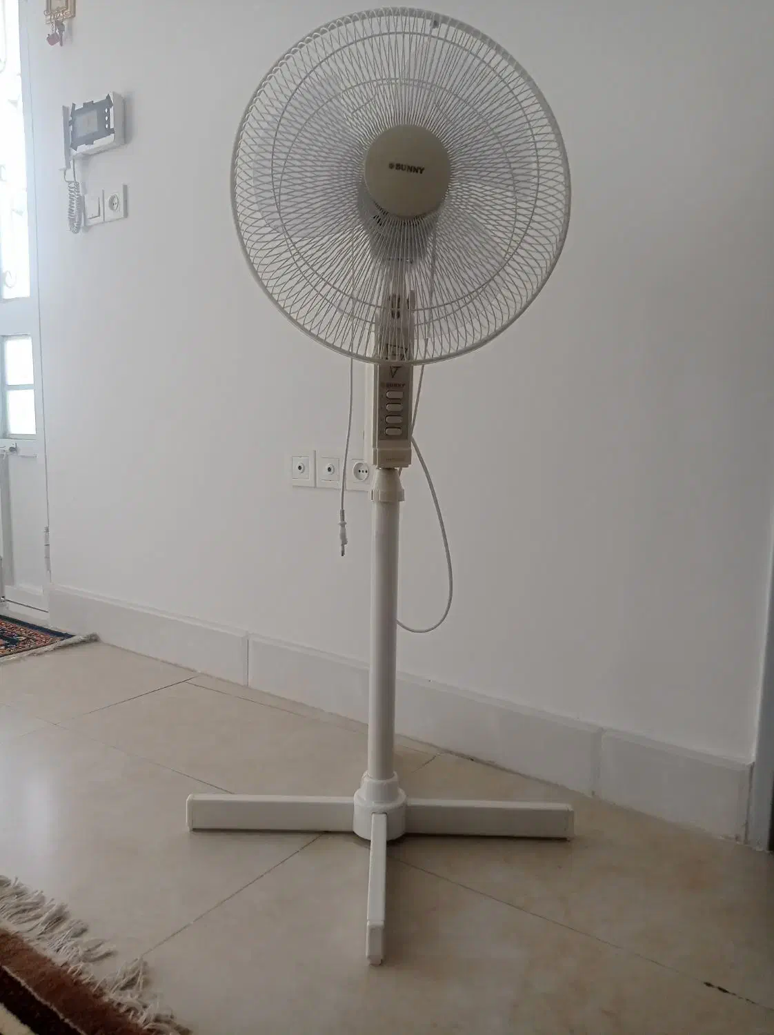 پنکه|پنکه و تصفیه‌کنندهٔ هوا|نیشابور, فیض آباد|دیوار