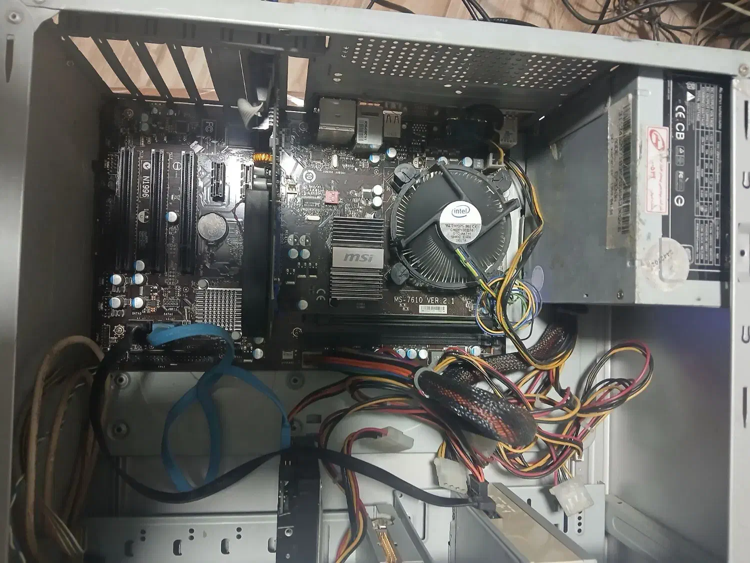 کامپیوتر رو میزی|رایانه رومیزی|اردبیل, |دیوار