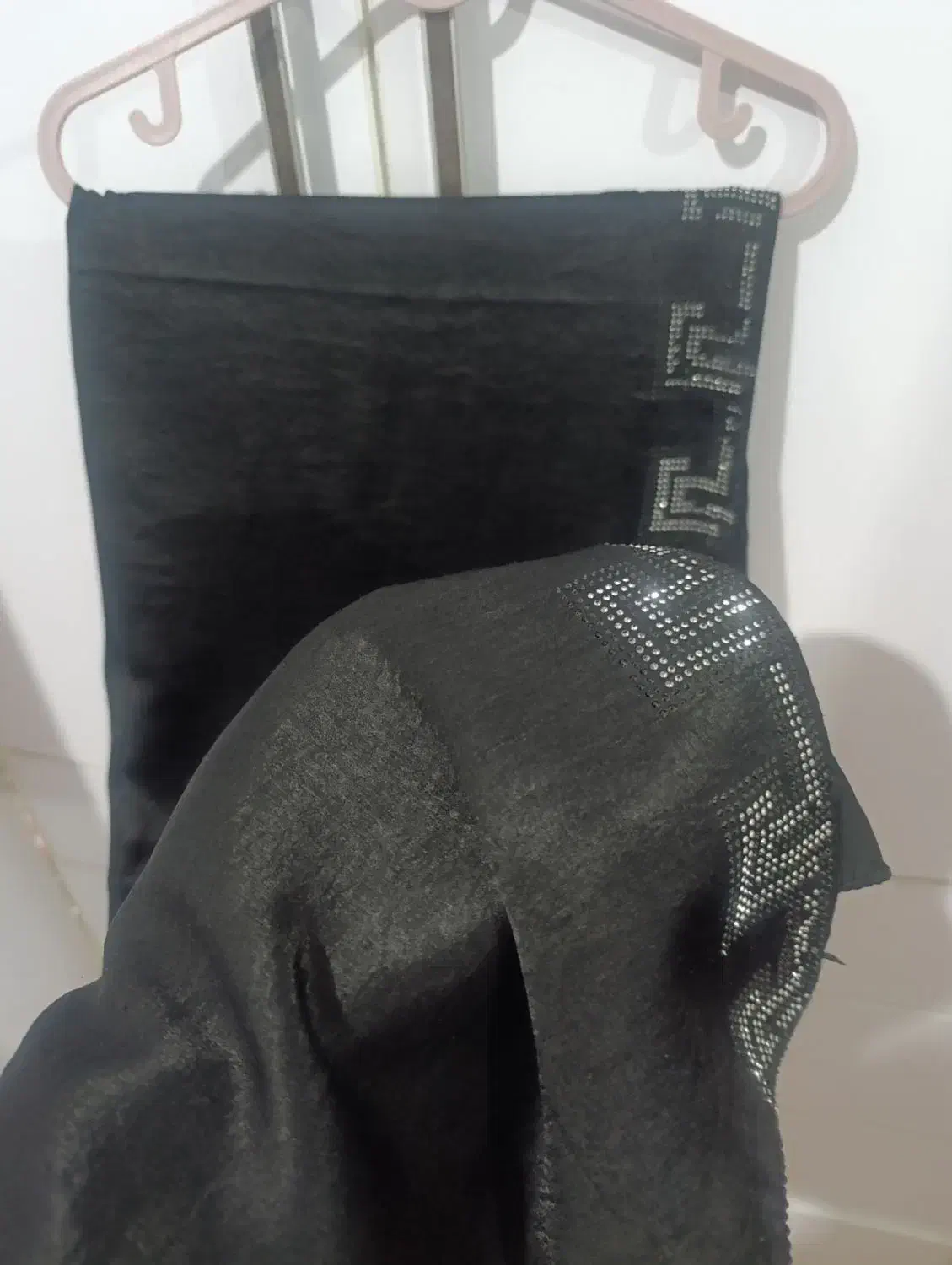 شال مشکی وکرمی|لباس|نهاوند, |دیوار