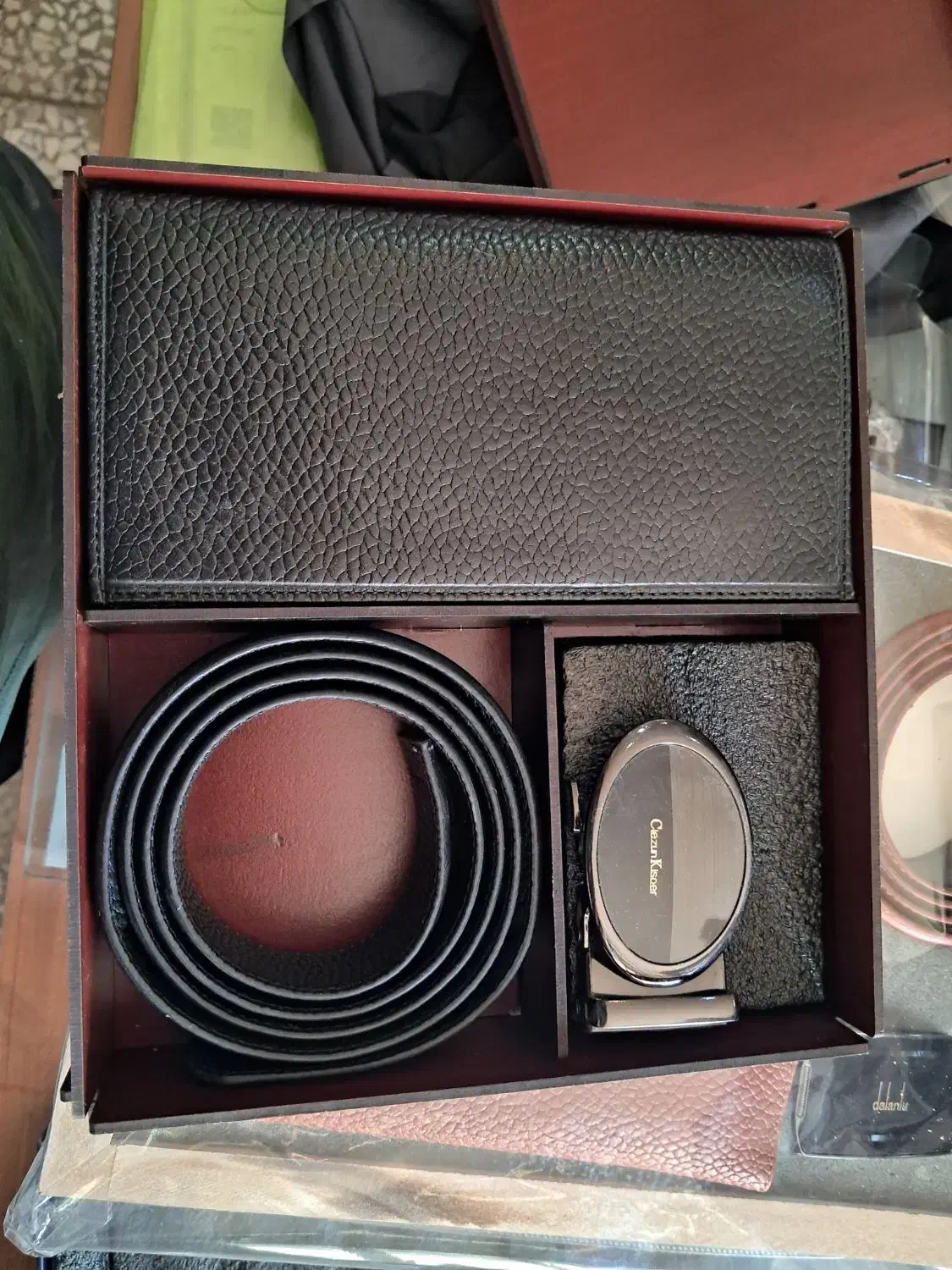 ست چرم عمده ارگانی و سازمانی|کیف، کفش، کمربند|برخوار, |دیوار