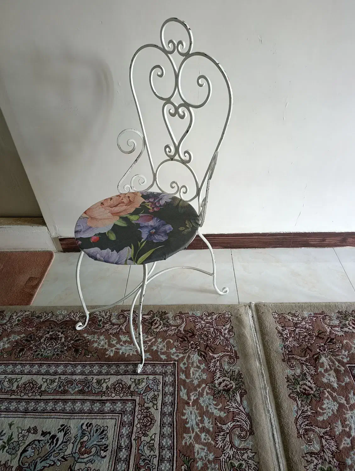 دو عدد مبل راحتی بغل حصیری، ورق بزنید|مبلمان خانگی و میز عسلی|تهران, قنات‌کوثر|دیوار