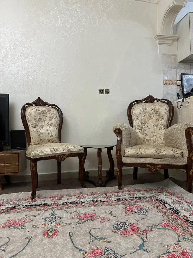 مبل کلاسیک ۹ نفره|مبلمان خانگی و میز عسلی|قرچک, میرزائی جنوبی|دیوار