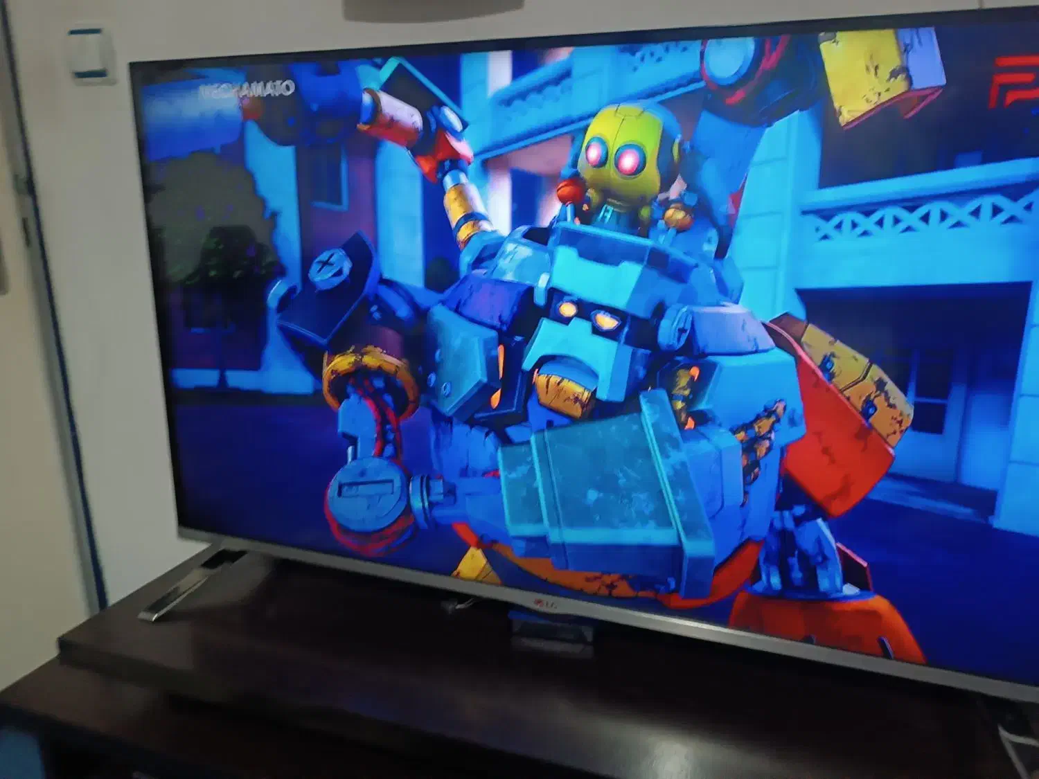 تلویزیون الجی ۴۲ اینچ  هوشمند|تلویزیون و پروژکتور|رشت, رودباری|دیوار