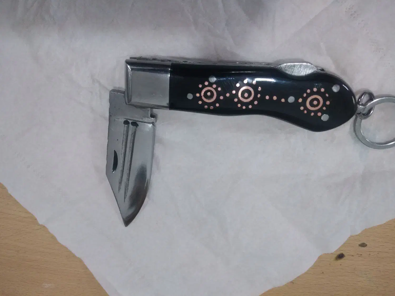 چاقوبابا|کلکسیون اشیاء عتیقه|ارومیه, |دیوار