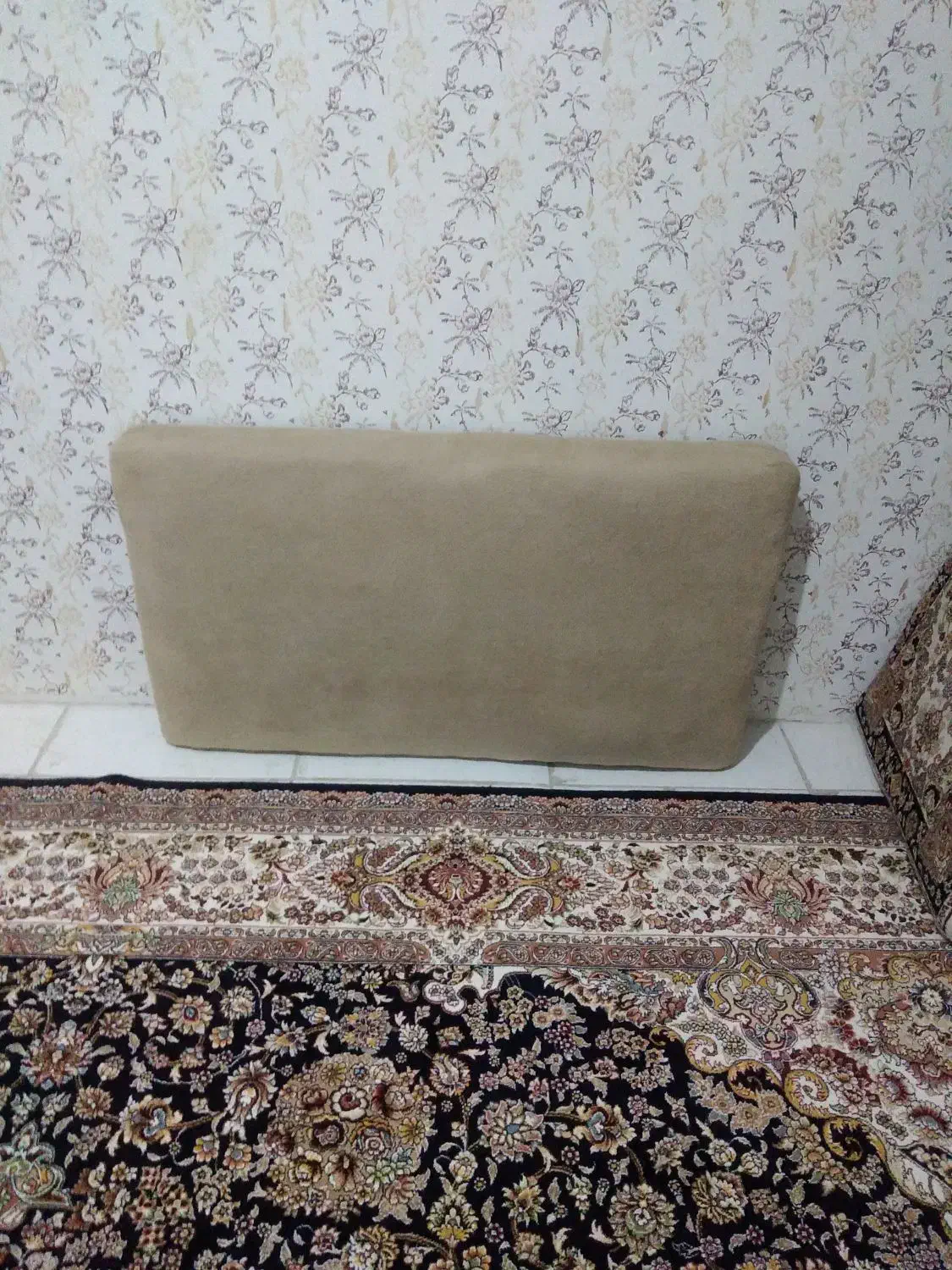پشتی|پشتی|کرمانشاه, |دیوار