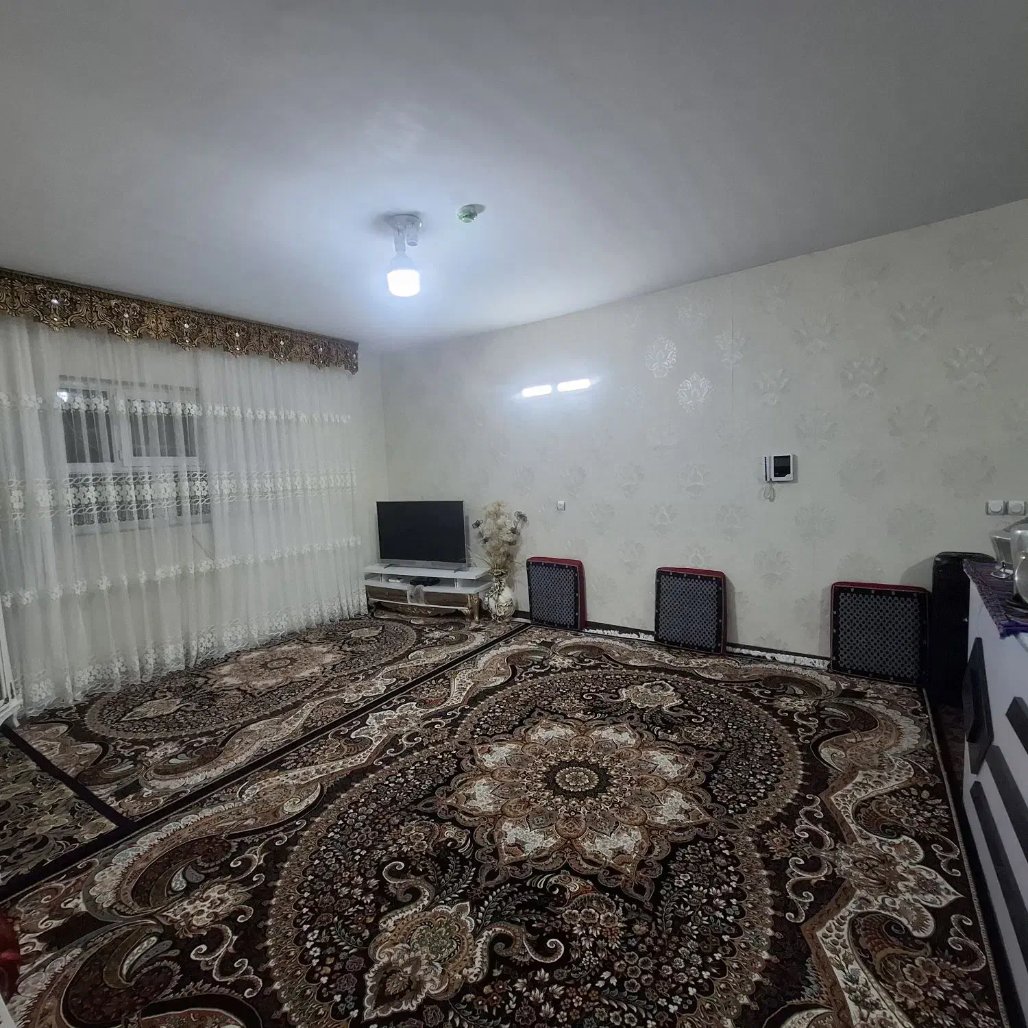 فروش آپارتمان تک ایستا ، شیک|فروش آپارتمان|شهرضا, |دیوار