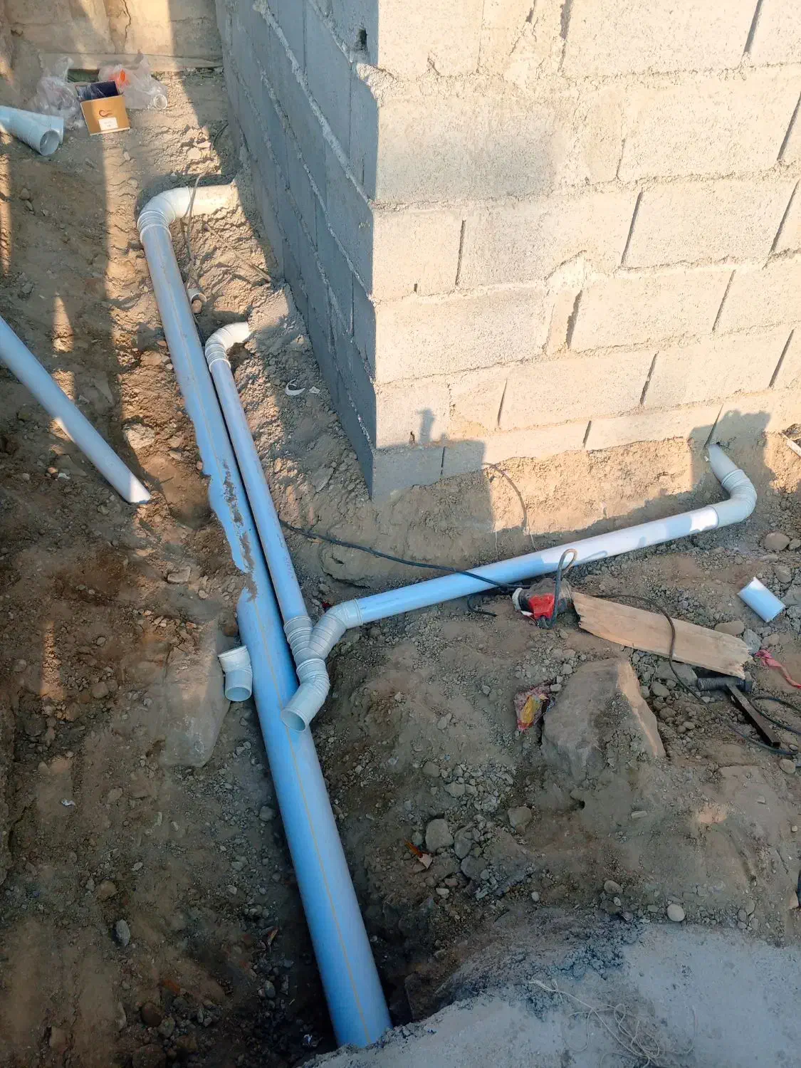 لوله کشی آب وفاضلاب ،،نصب پمپ آب نصب ابگرمکن|خدمات پیشه و مهارت|میناب, |دیوار