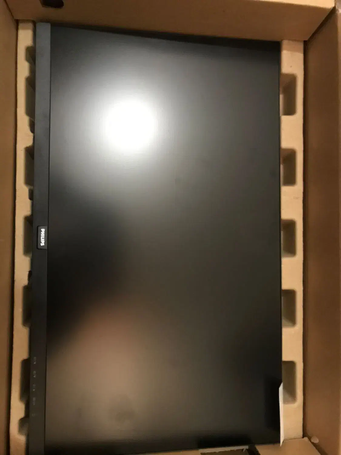 مانیتور ۲۴ اینچ فیلیپس|قطعات و لوازم جانبی رایانه|بوشهر, |دیوار