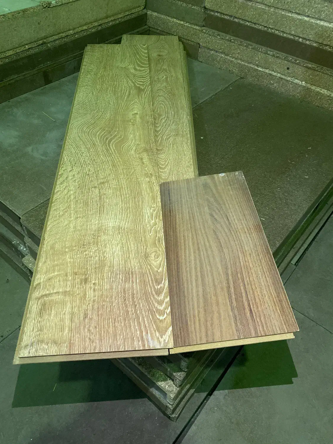 پارکت لمینت خارجی|خدمات پیشه و مهارت|گرگان, |دیوار