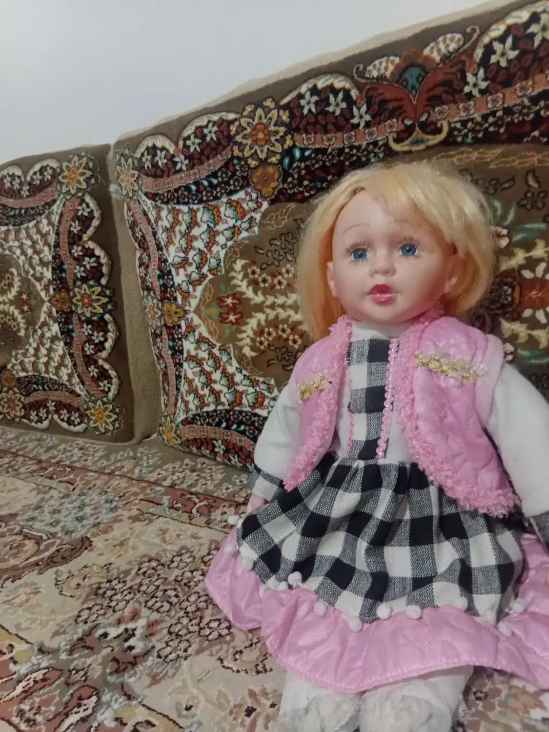 عروسک دخترانه|اسباب‌بازی بچه|مشهد, امیر|دیوار