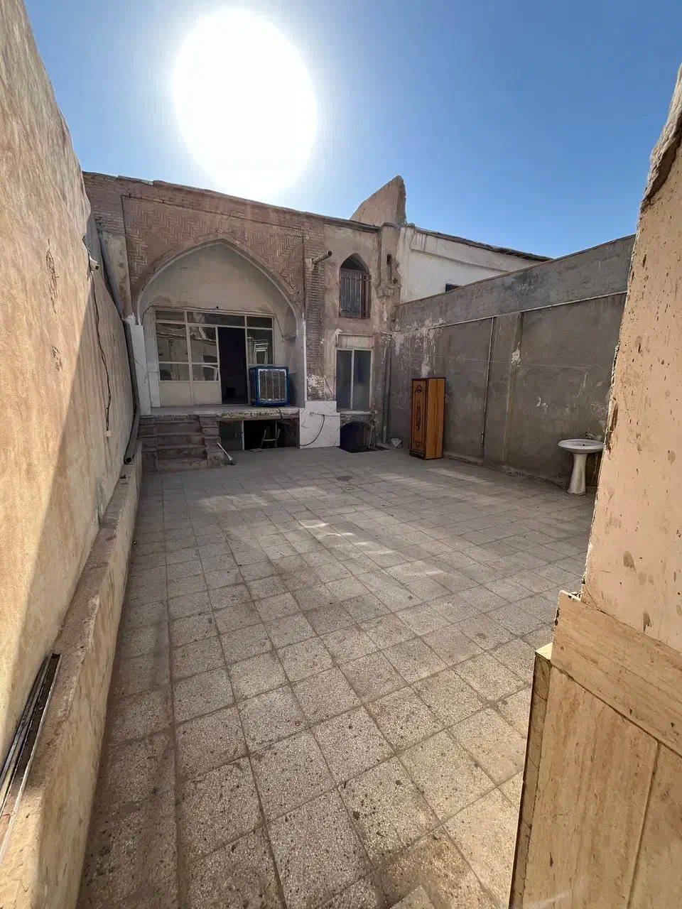 فروش منزل مسکونی قدیمی|فروش خانه و ویلا|قم, عربستان|دیوار