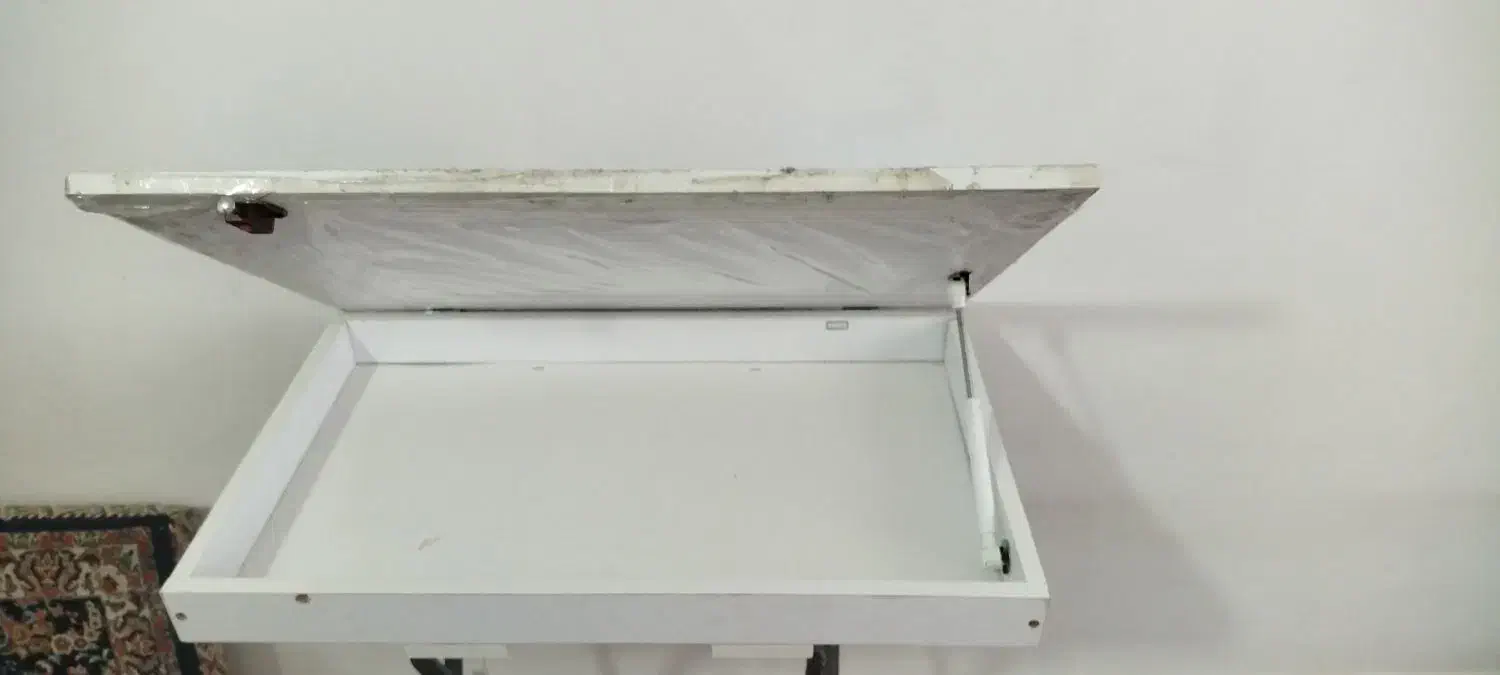 فروش میزو صندلی و تخت و دوچرخه|حراج|مریوان, |دیوار