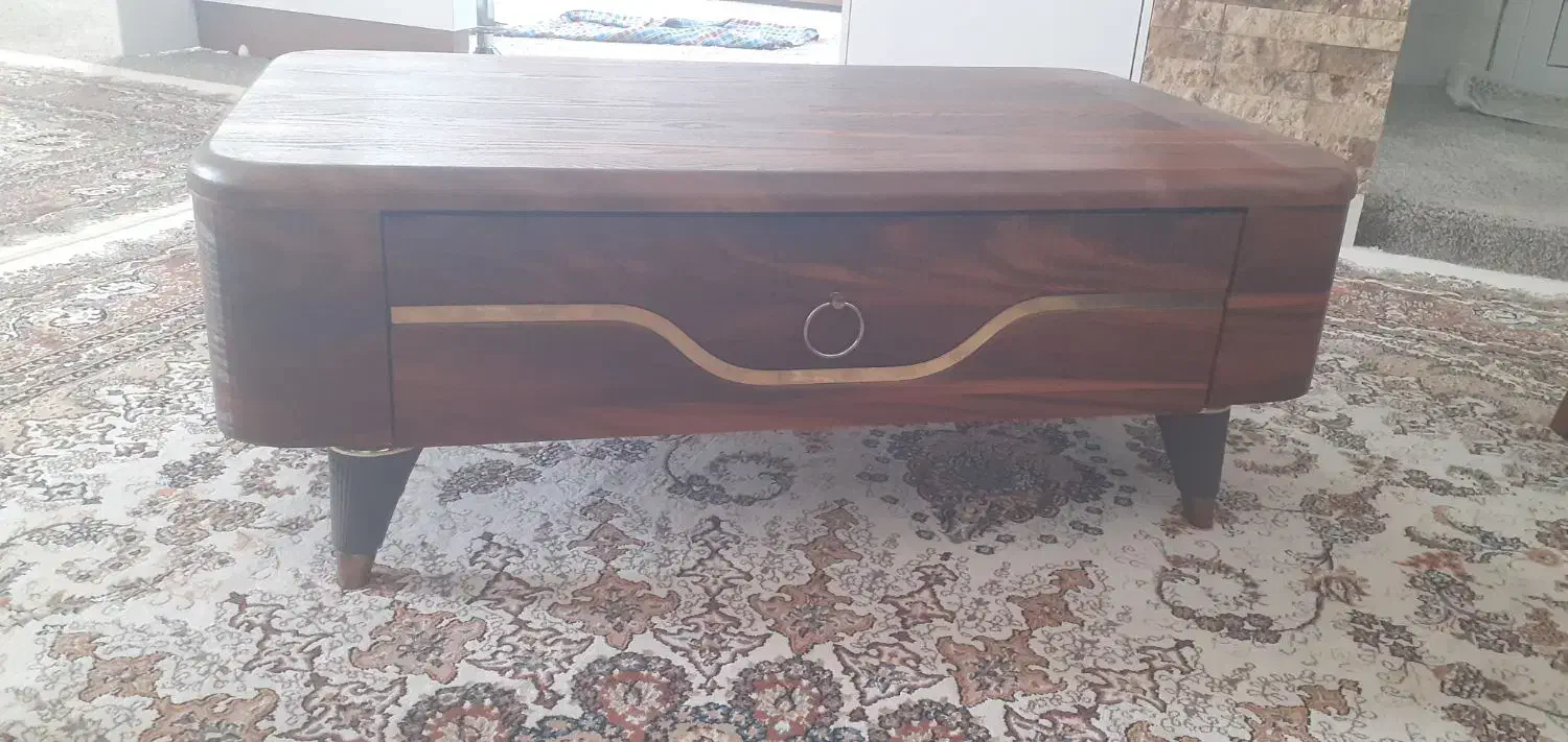 میزجلومبلی|مبلمان خانگی و میز عسلی|آبدانان, |دیوار